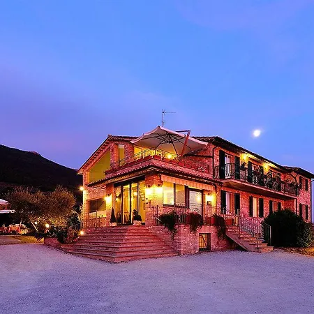 Country house Colle Degli Olivi Snc