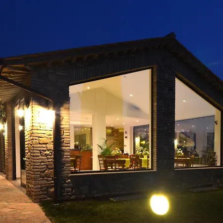 Colle Degli Olivi Snc Летний дом